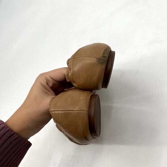 Tory Burch Tan Brown Scrunch Ballet Flats - Picture 3 of 6